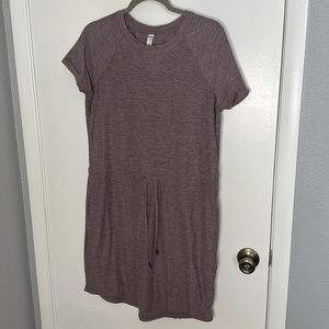 Kyodan athletic dress with pockets and tie at waist